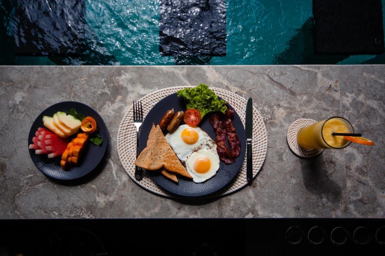 Kusuma Living And Villa Seminyak Exterior photo