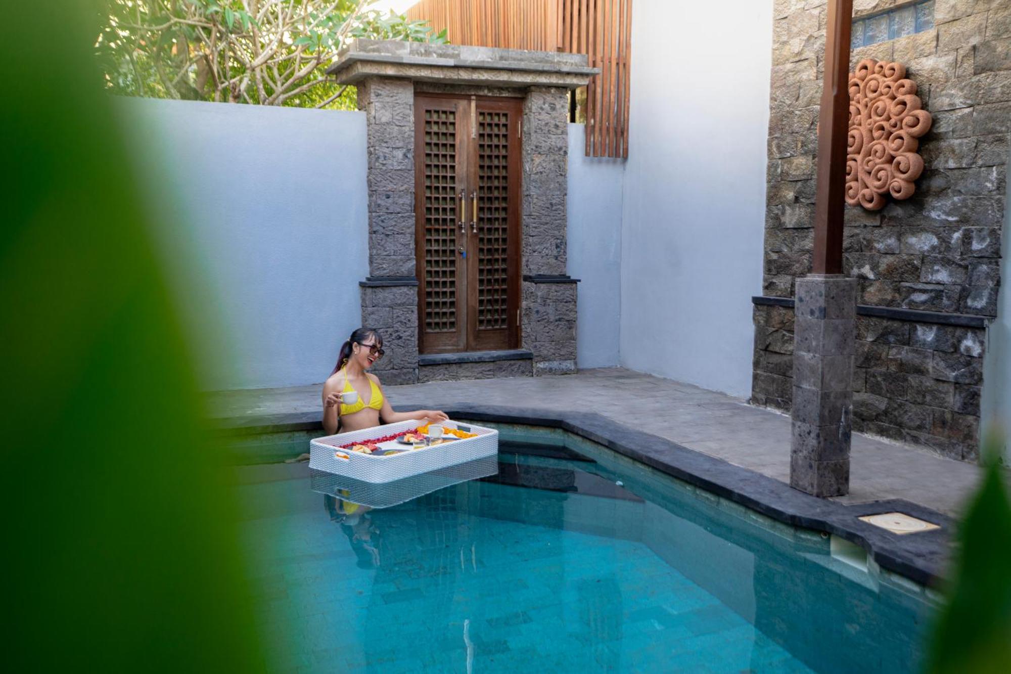 Kusuma Living And Villa Seminyak Exterior photo